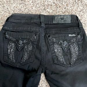 Buckle jeans